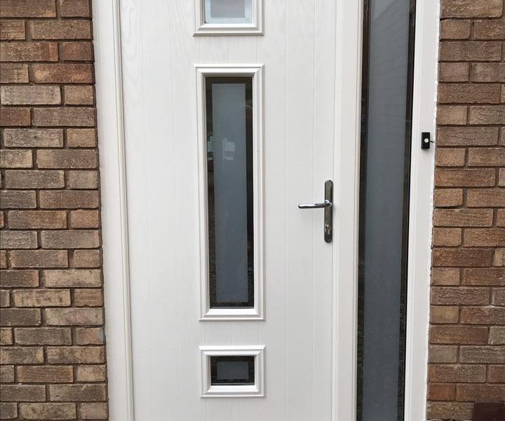 bifold doors white